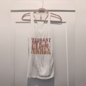 Pregnant girl summer top